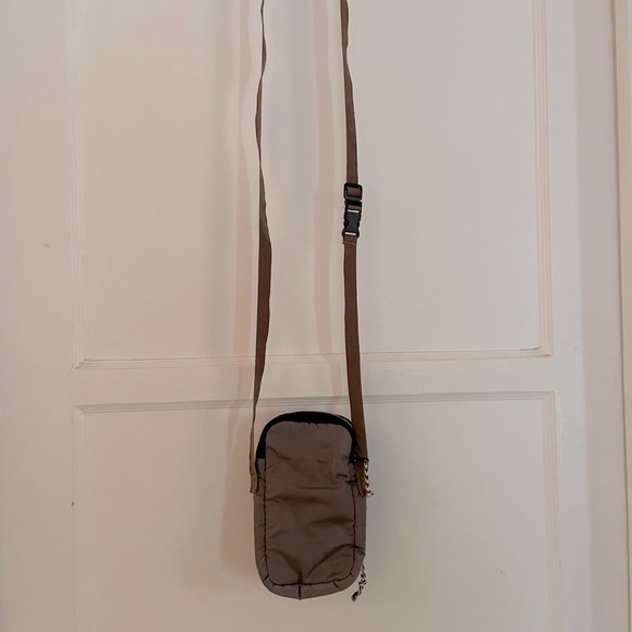 IKEA Travel Passport Crossbody Bag - Picture 3 of 5